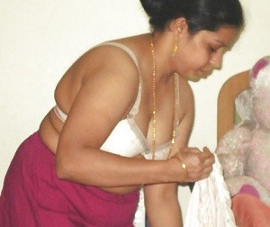 Real-Life-Sexy-Indian-bhabhi-big-boobs-pussy-Hot-Pics-hd-photos23